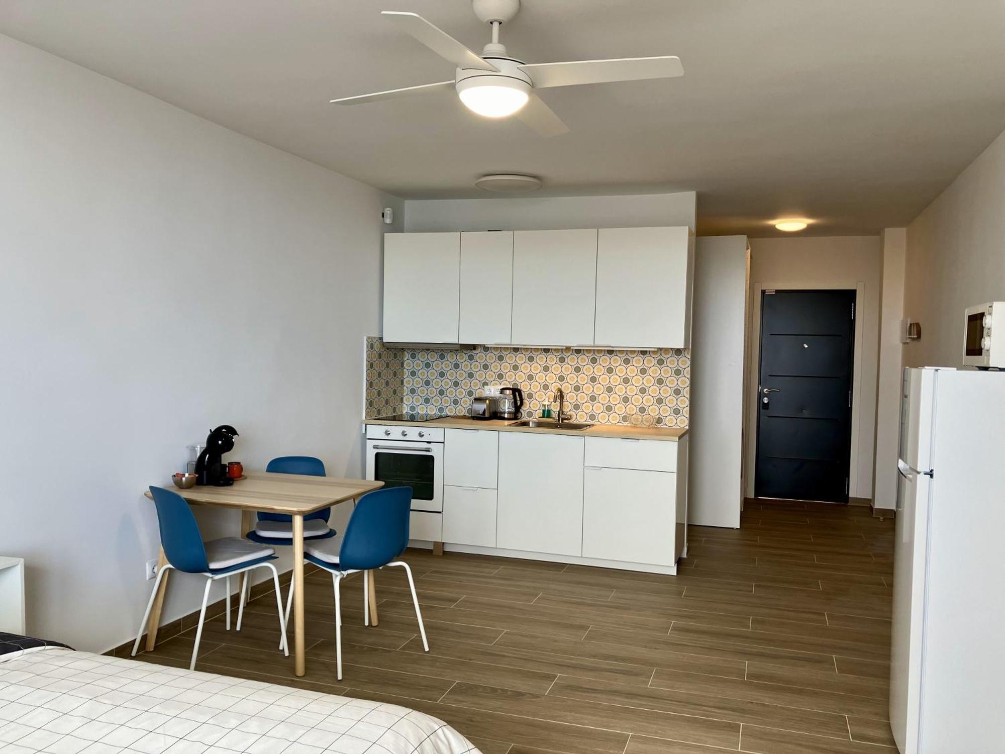 Costa Adeje - Modern Apartment With Terrace Views Of Ocean & Sunset Bagian luar foto