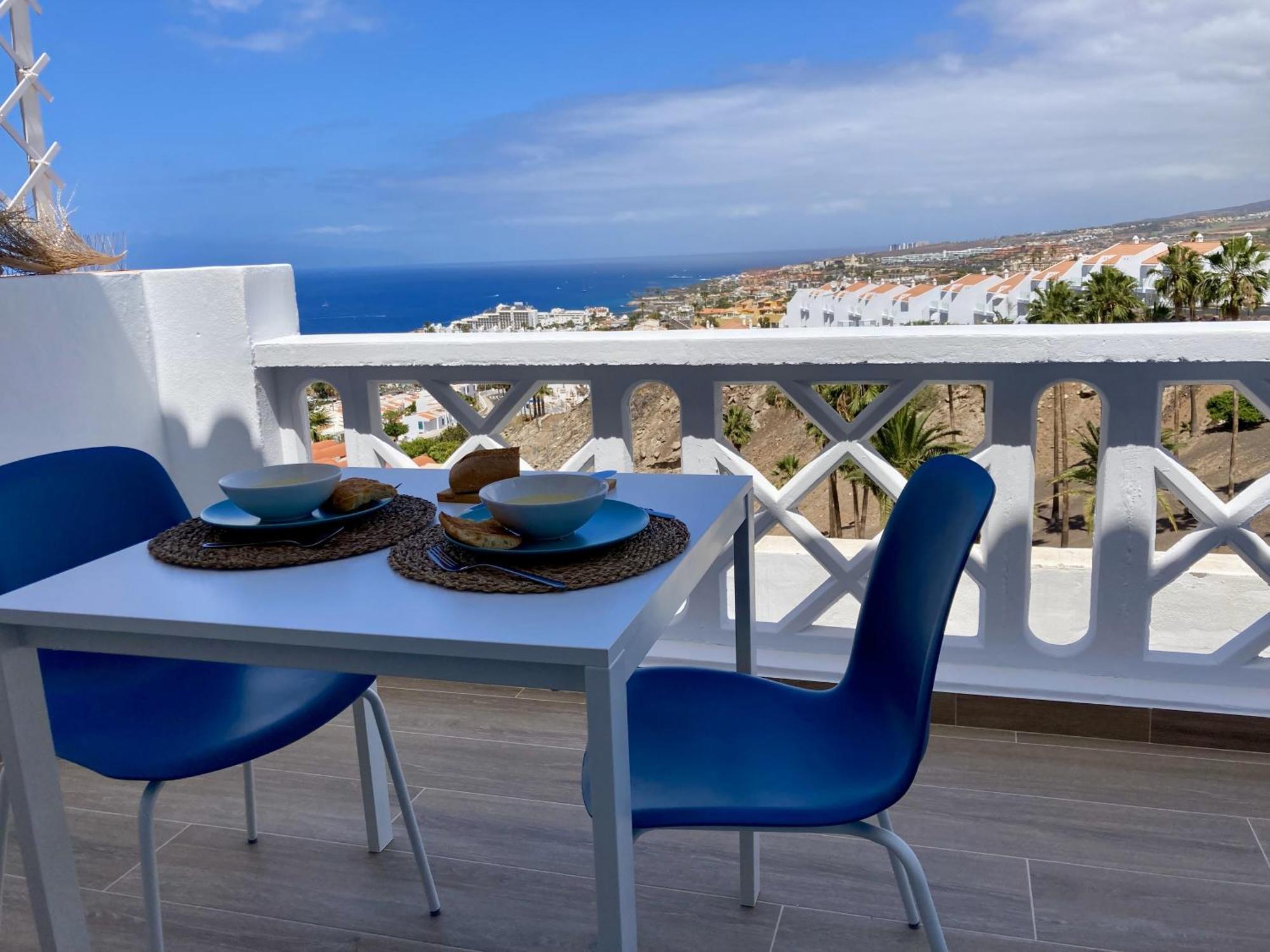 Costa Adeje - Modern Apartment With Terrace Views Of Ocean & Sunset Bagian luar foto