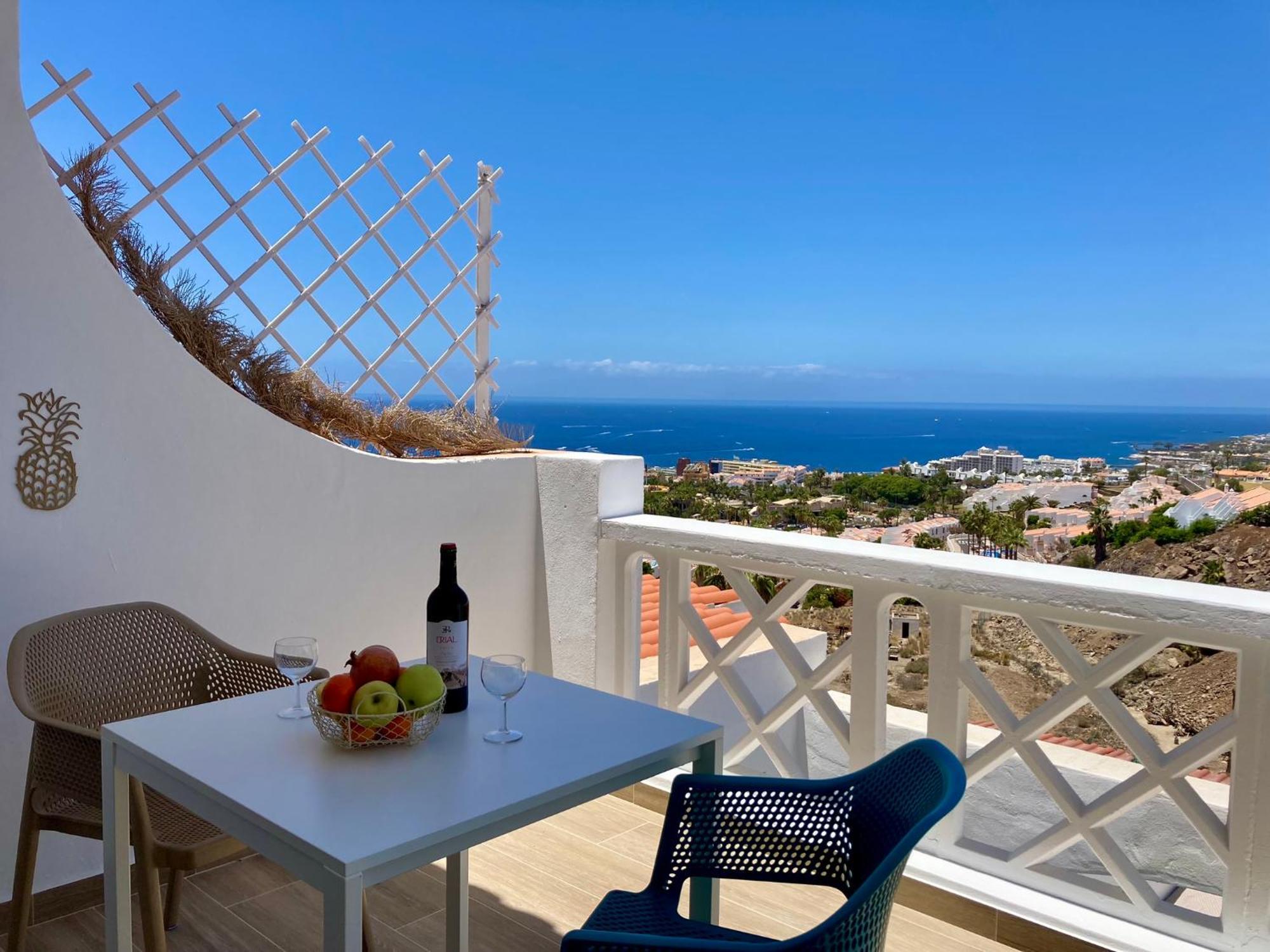 Costa Adeje - Modern Apartment With Terrace Views Of Ocean & Sunset Bagian luar foto